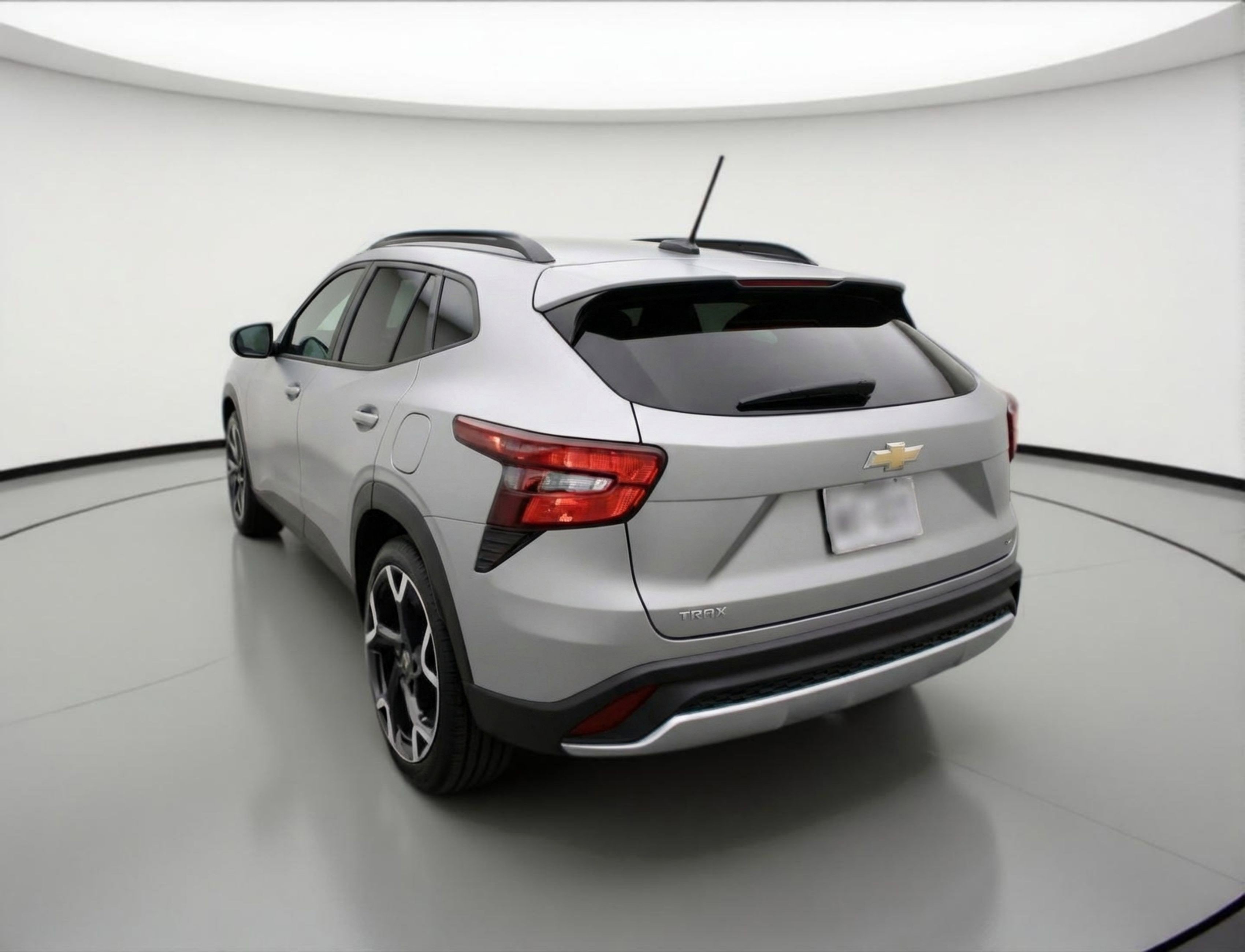 Used 2025 Chevrolet Trax LT image 6