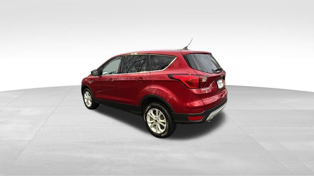 Used 2019 Ford Escape SE image 5