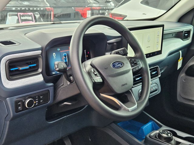 New 2026 Ford Maverick XLT image 3