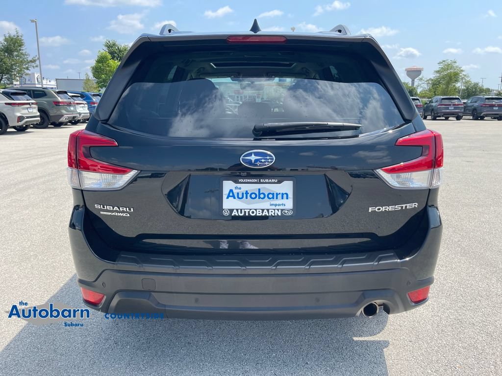Used 2023 Subaru Forester Limited AWD/4WD image 4