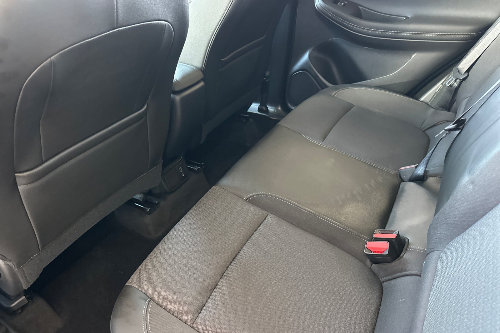 Used 2024 Buick Encore GX Preferred FWD image 12