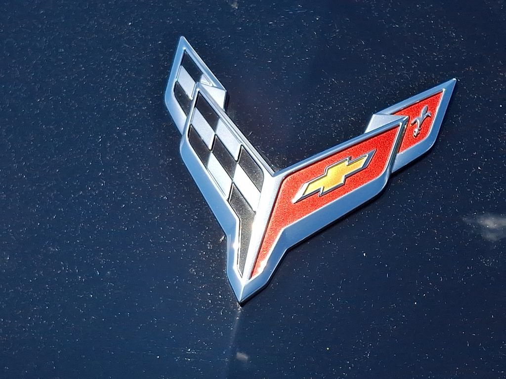 Used 2022 Chevrolet Corvette Stingray Premium Cpe w/ Z51 Performance Package RWD image 30