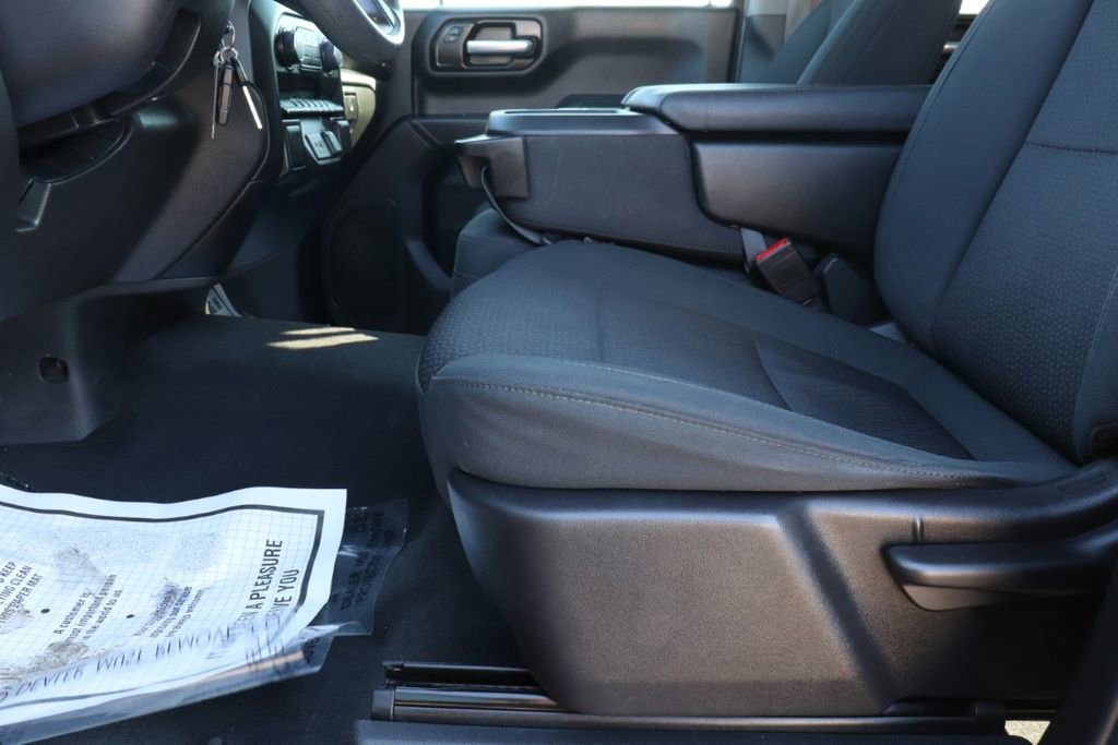 Used 2021 Chevrolet Silverado 1500 Custom image 32