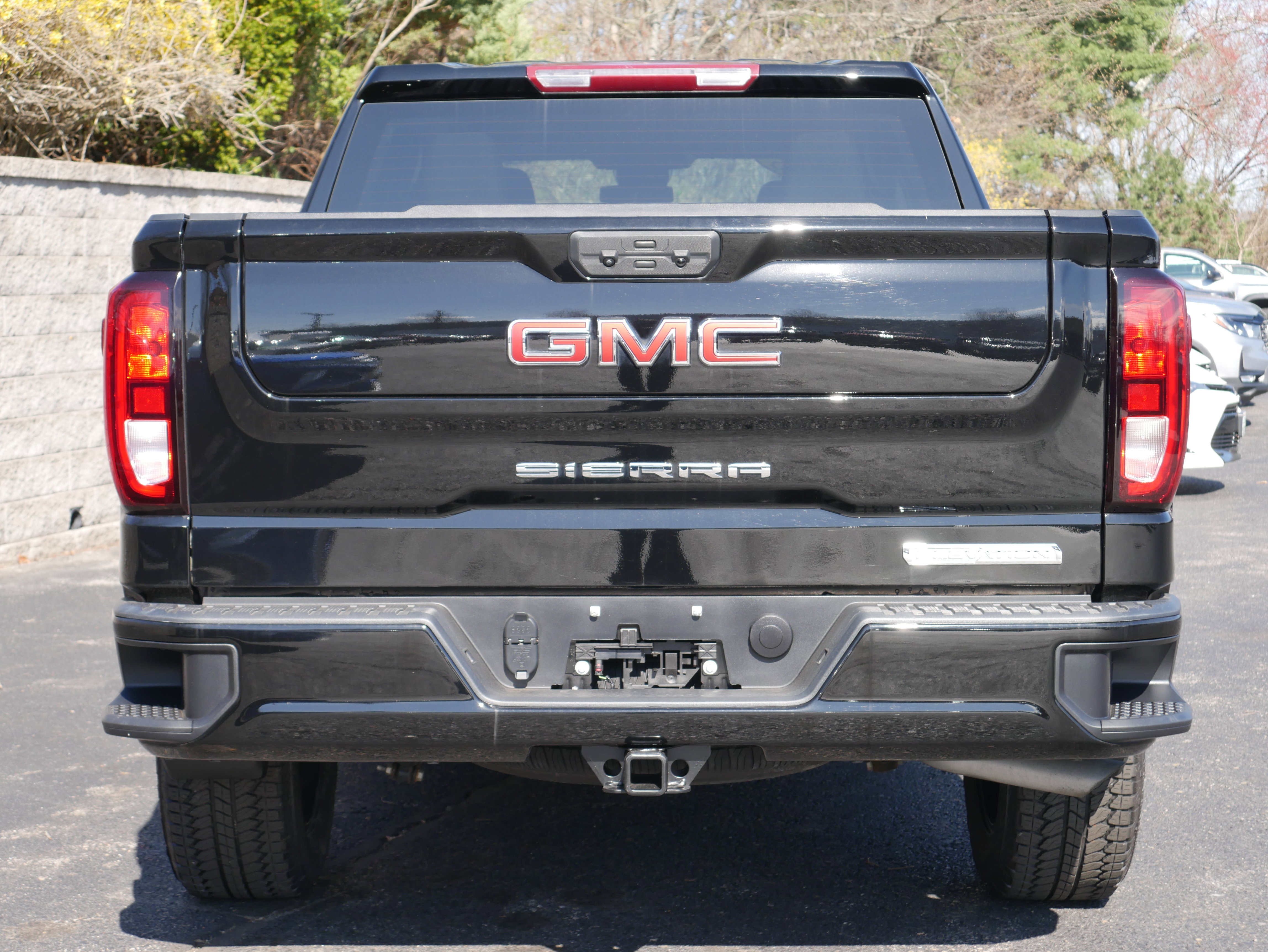Certified 2025 GMC Sierra 1500 Elevation image 5