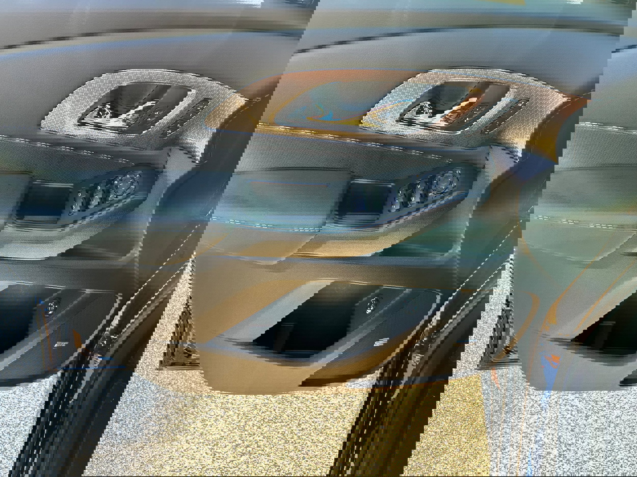 Used 2023 Chevrolet Traverse Premier image 12