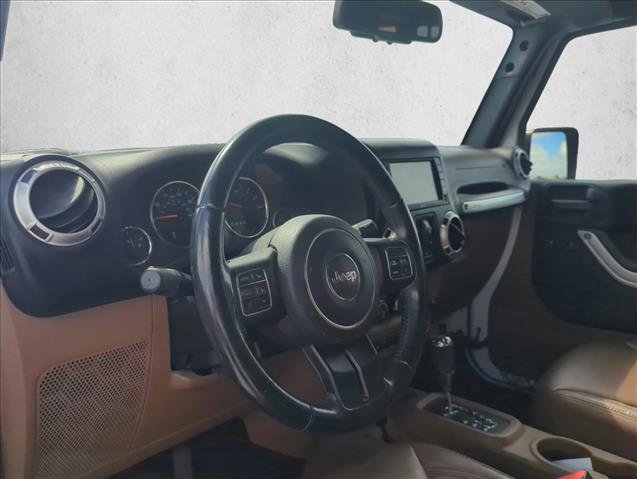 Used 2017 Jeep Wrangler Unlimited Sahara w/ Dual Top Group image 10