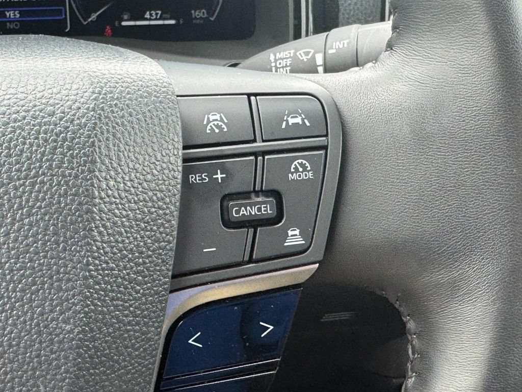 Used 2026 Toyota Camry XLE FWD image 28
