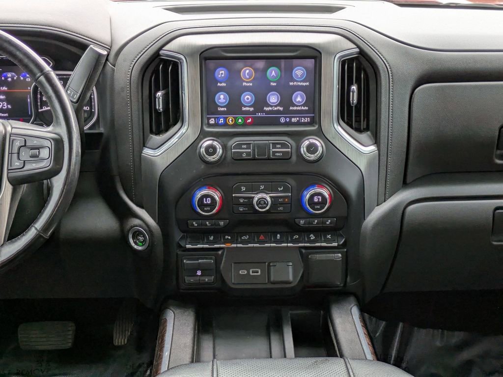 Used 2023 GMC Sierra 3500 Denali w/ Denali Ultimate Package AWD/4WD image 17