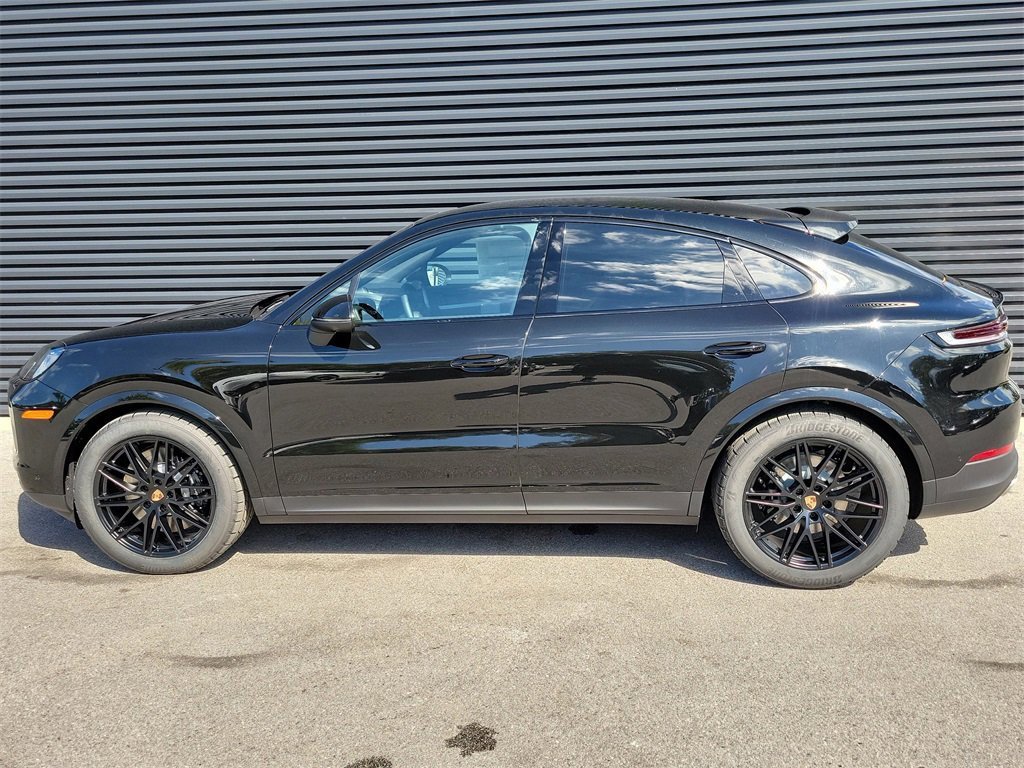 New 2026 Porsche Cayenne S image 2