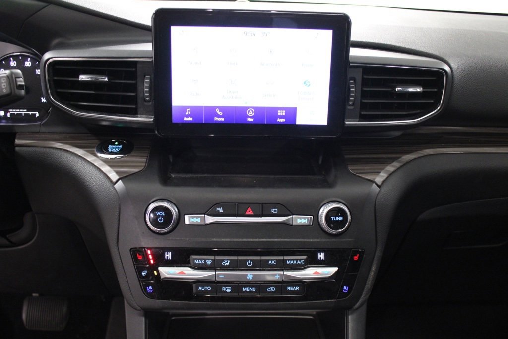 Used 2020 Ford Explorer Limited image 28