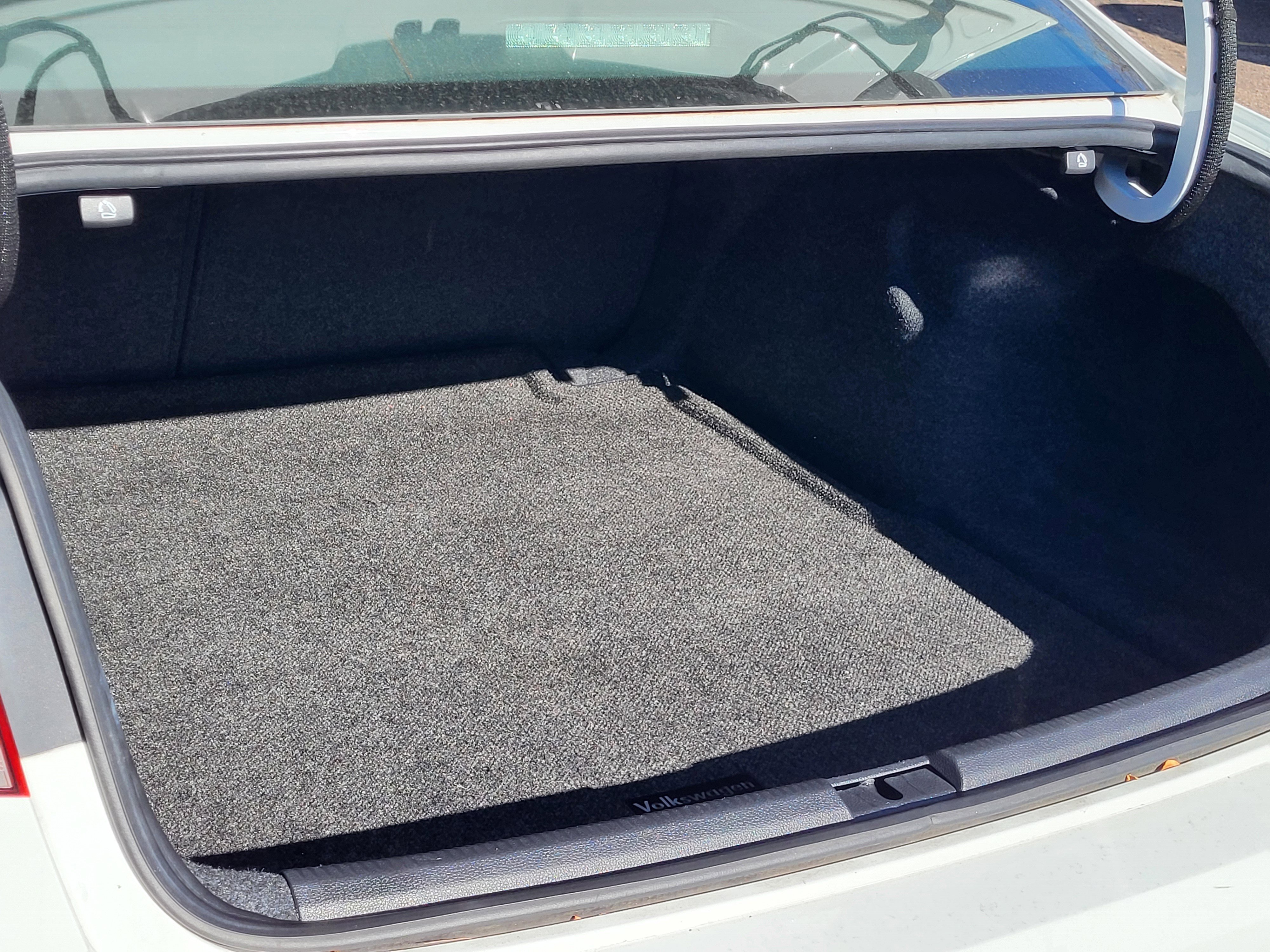 Used 2020 Volkswagen Passat 2.0T SE image 13