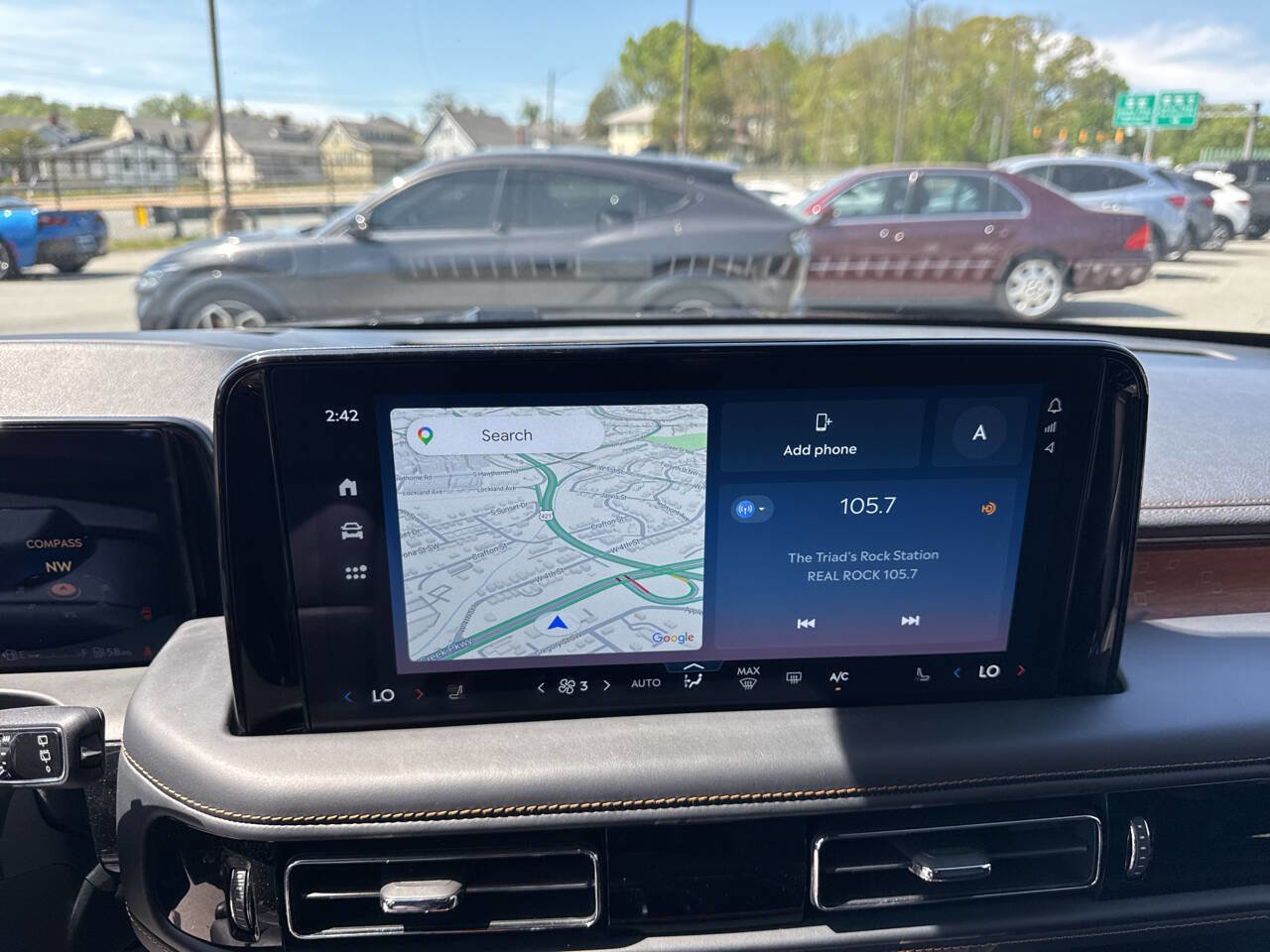 Used 2025 Lincoln Aviator Black Label w/ Jet Appearance Package AWD/4WD image 24