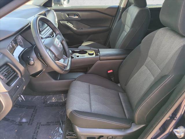 Used 2026 Nissan Rogue SV AWD/4WD image 15