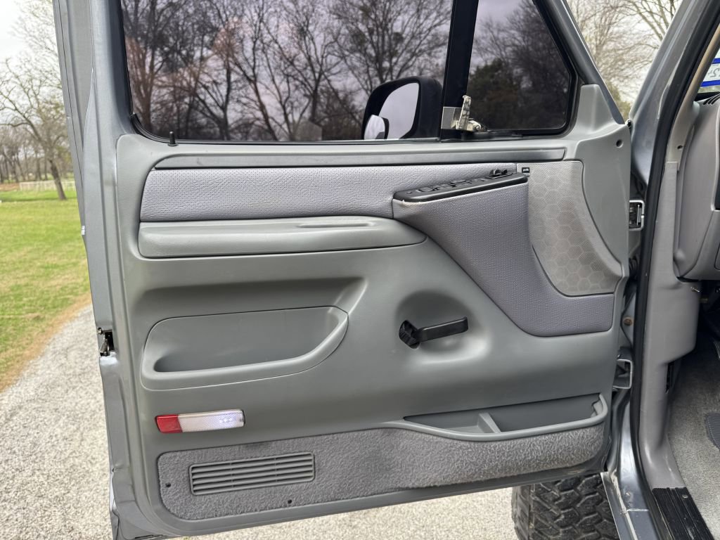 Used 1997 Ford F350 4x4 Crew Cab image 12