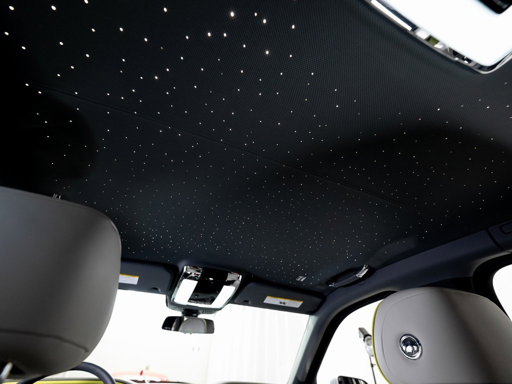 Used 2024 Rolls-Royce Cullinan image 23