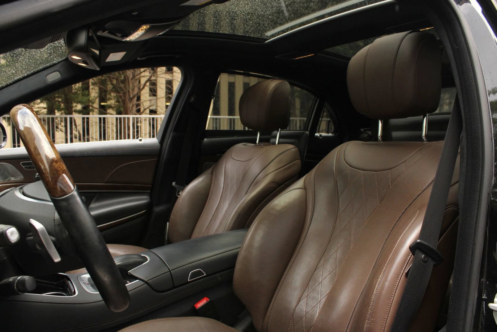 Used 2014 Mercedes-Benz S 550 Sedan image 17