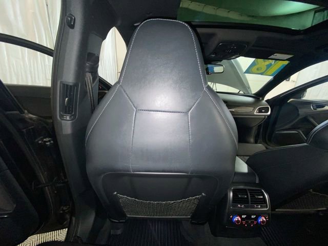 Used 2018 Audi S6 Prestige w/ Prestige Package image 36