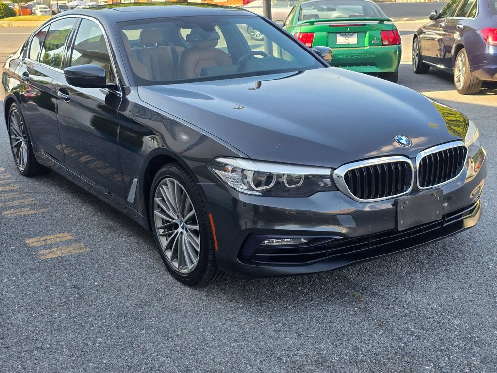 Used 2017 BMW 530i xDrive AWD/4WD image 3