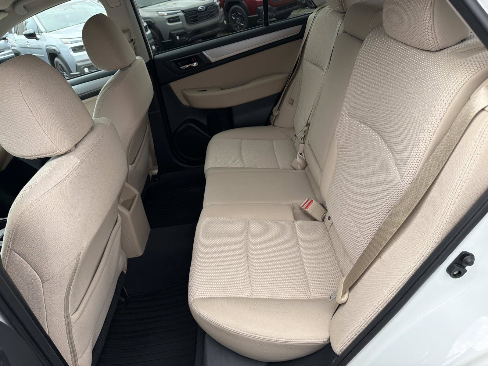 Used 2017 Subaru Outback 2.5i Premium AWD/4WD image 21