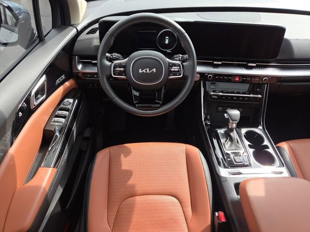 Used 2024 Kia Carnival SX Prestige image 29