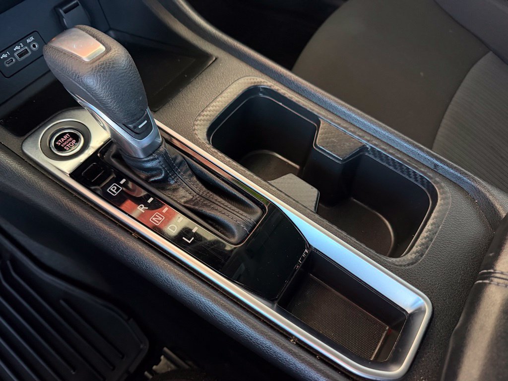 Certified 2022 Nissan Sentra SV FWD image 28