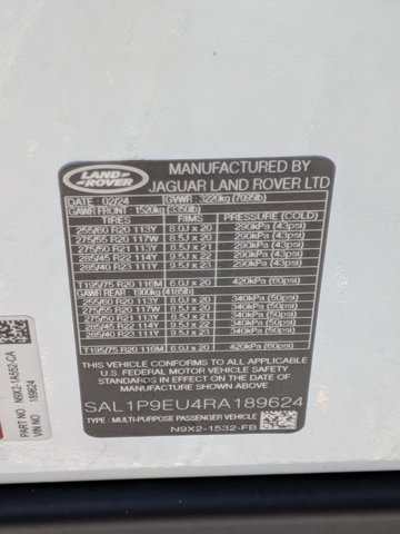 Used 2024 Land Rover Range Rover Sport SE image 23