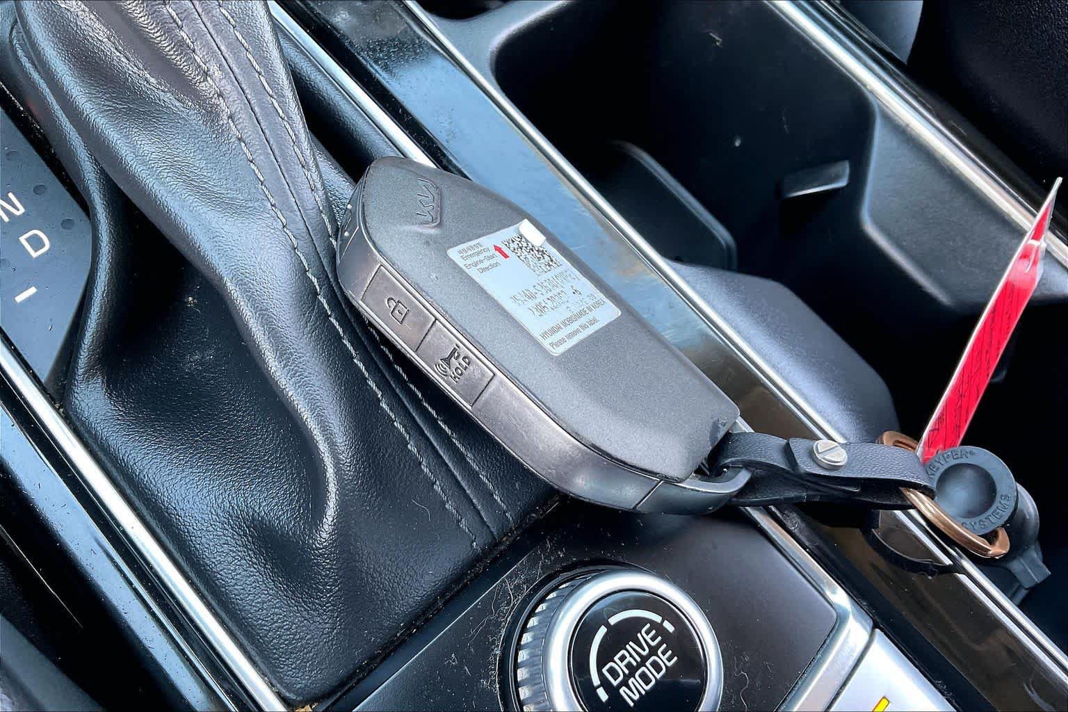 Used 2024 Kia Telluride LX FWD image 13
