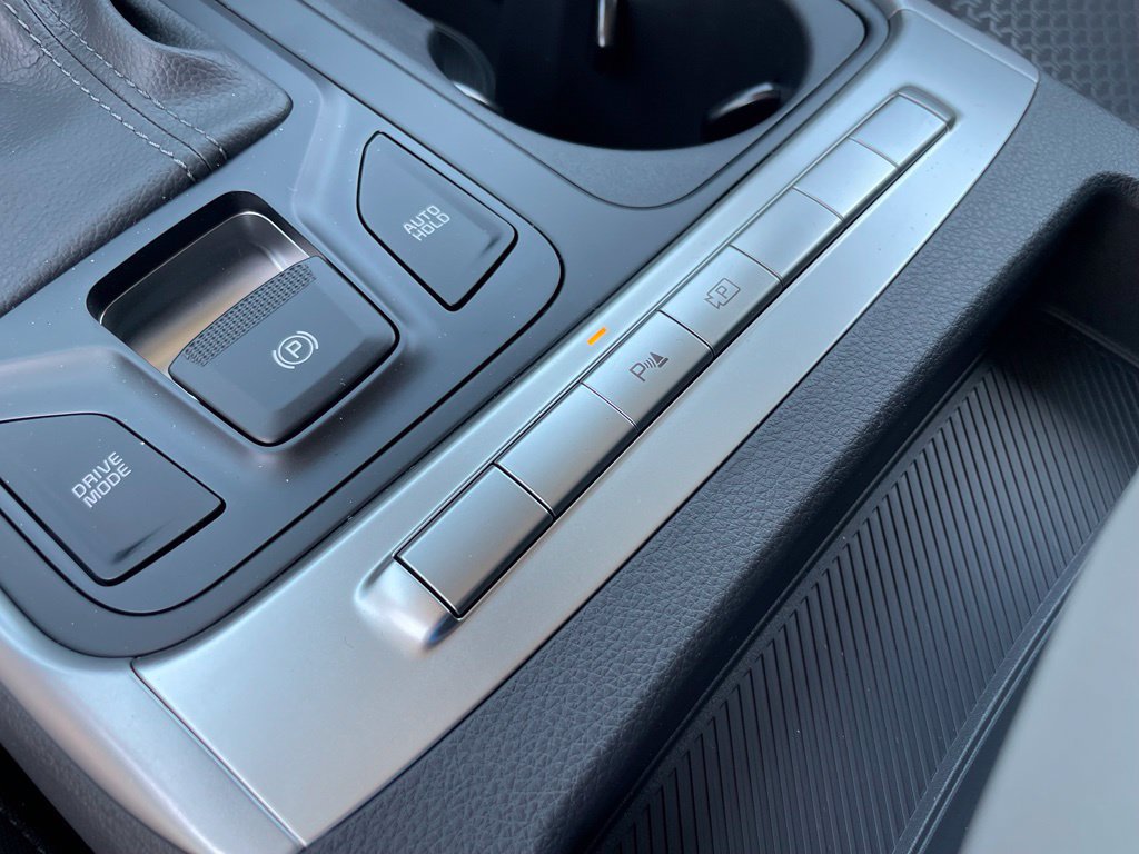New 2026 Kia Carnival LX FWD image 19