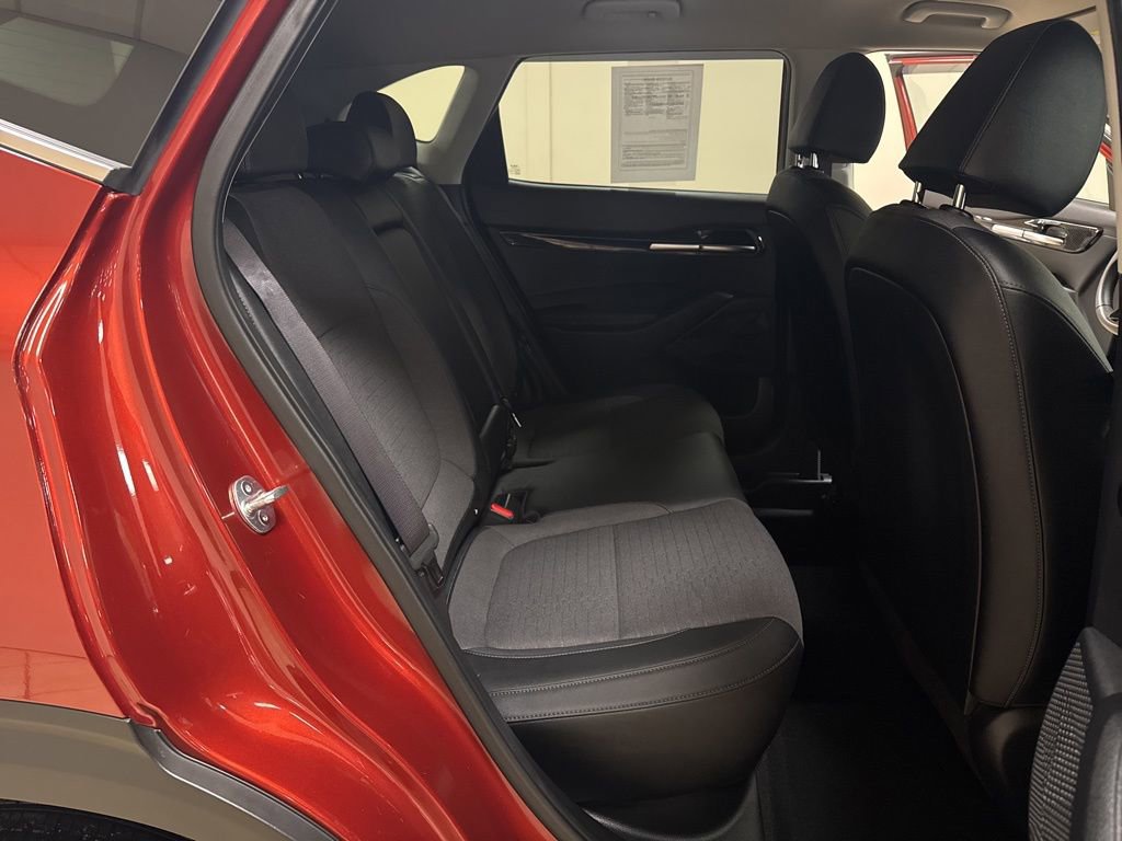 Used 2023 Kia Seltos Nightfall Edition image 12