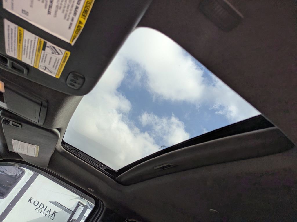 Used 2015 Ford F250 Lariat w/ Lariat Ultimate Package image 20