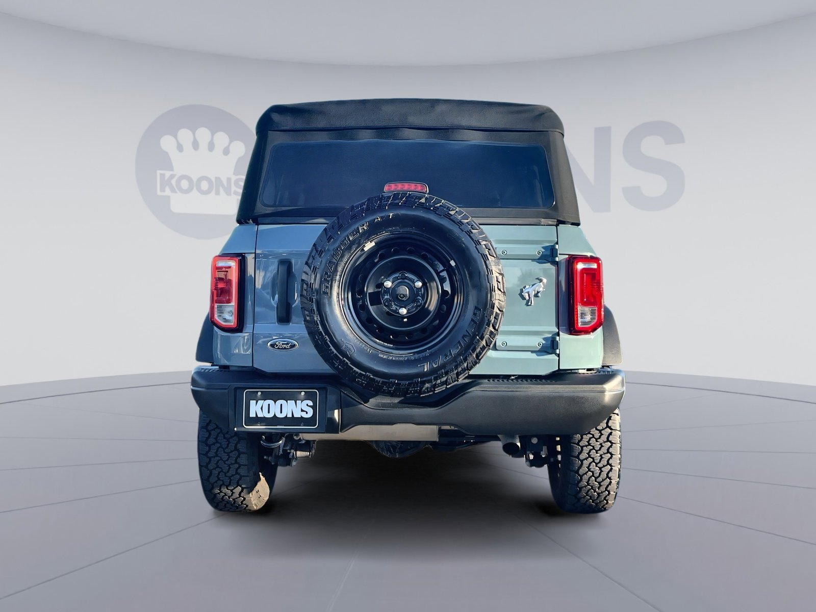 Used 2023 Ford Bronco Black Diamond image 5