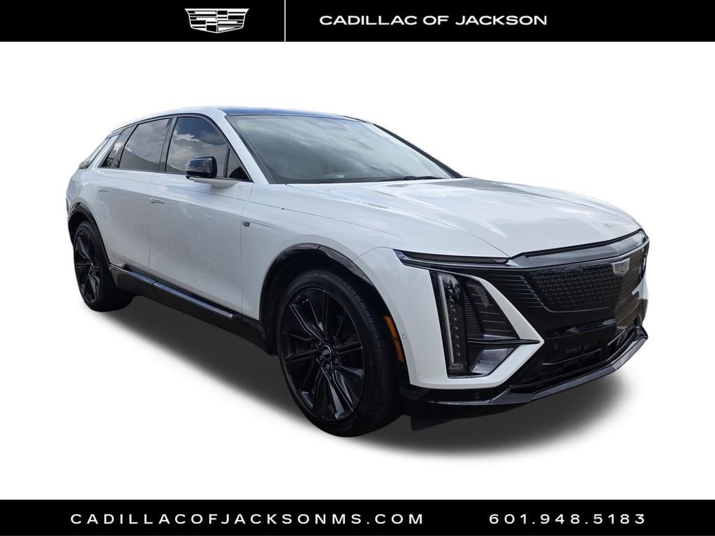 Used 2024 Cadillac Lyriq Sport w/ Nappa Leather Package AWD/4WD image 3