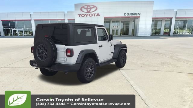 Used 2025 Jeep Wrangler Sport image 13