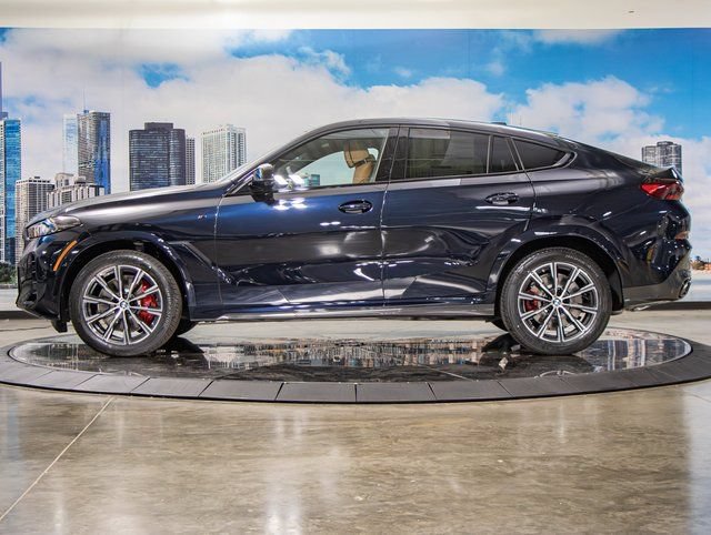 Used 2026 BMW X6 M60i w/ Executive Package AWD/4WD image 6