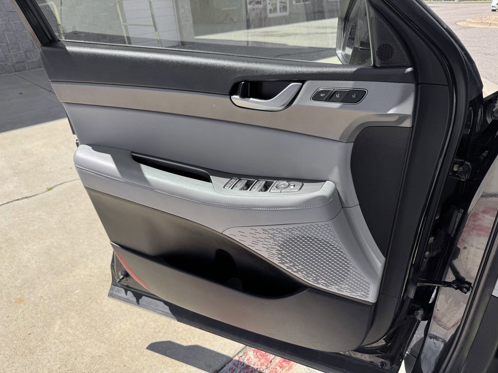 Used 2021 Hyundai Palisade SEL w/ Premium Package AWD/4WD image 15
