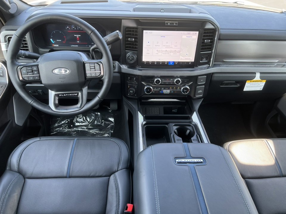 New 2026 Ford F350 4x4 Crew Cab Super Duty image 3