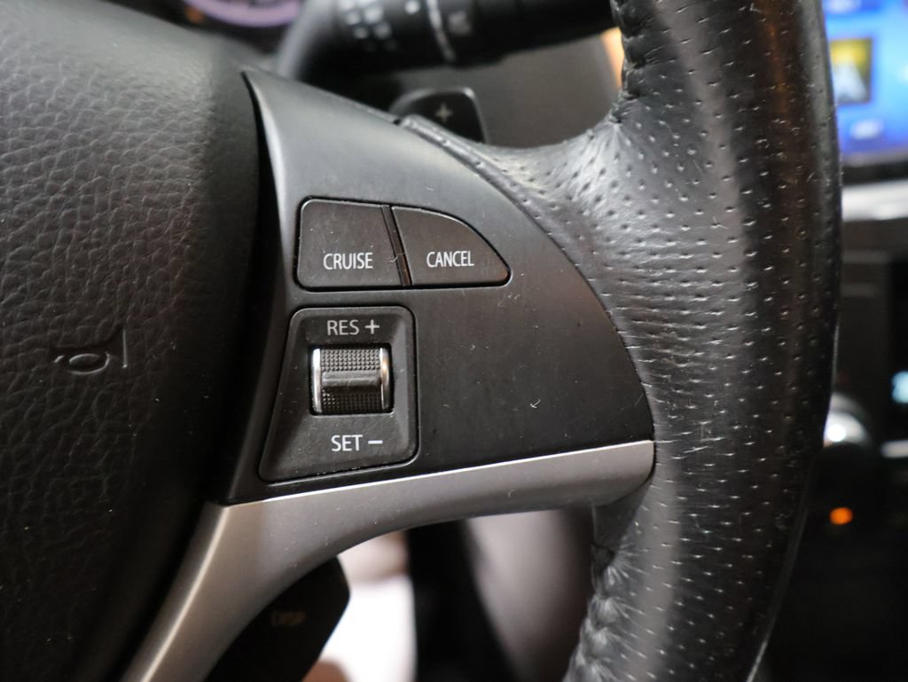 Used 2012 Suzuki Kizashi Sport GTS AWD/4WD image 31
