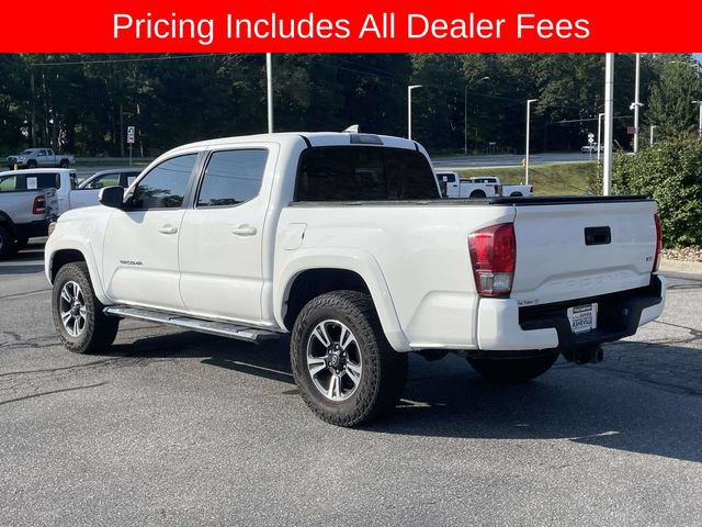 Used 2017 Toyota Tacoma TRD Sport w/ Tow Package (A/T) AWD/4WD image 3
