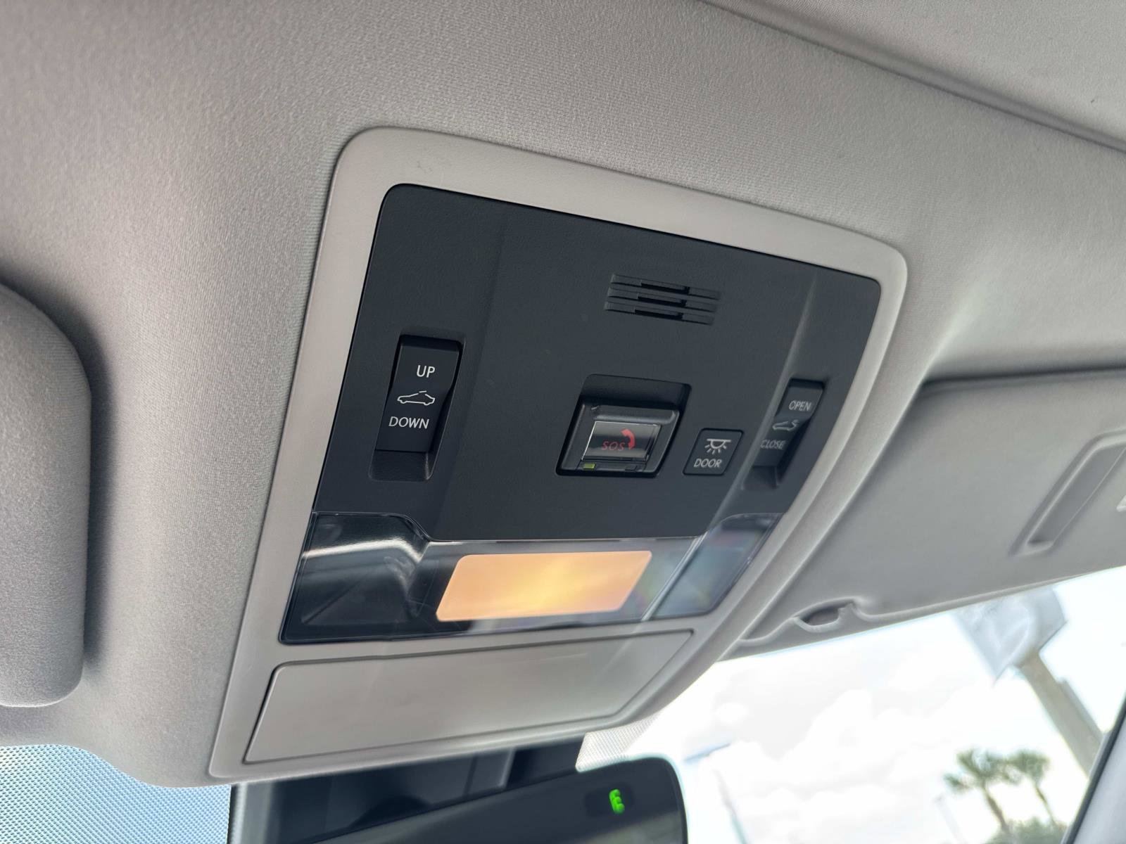 Certified 2022 Lexus RX 450h AWD w/ Premium Package image 33