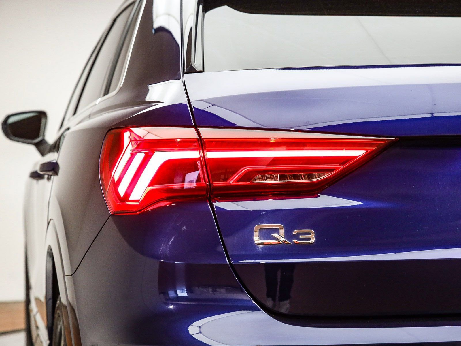 Certified 2022 Audi Q3 2.0T Premium w/ Convenience Package image 10