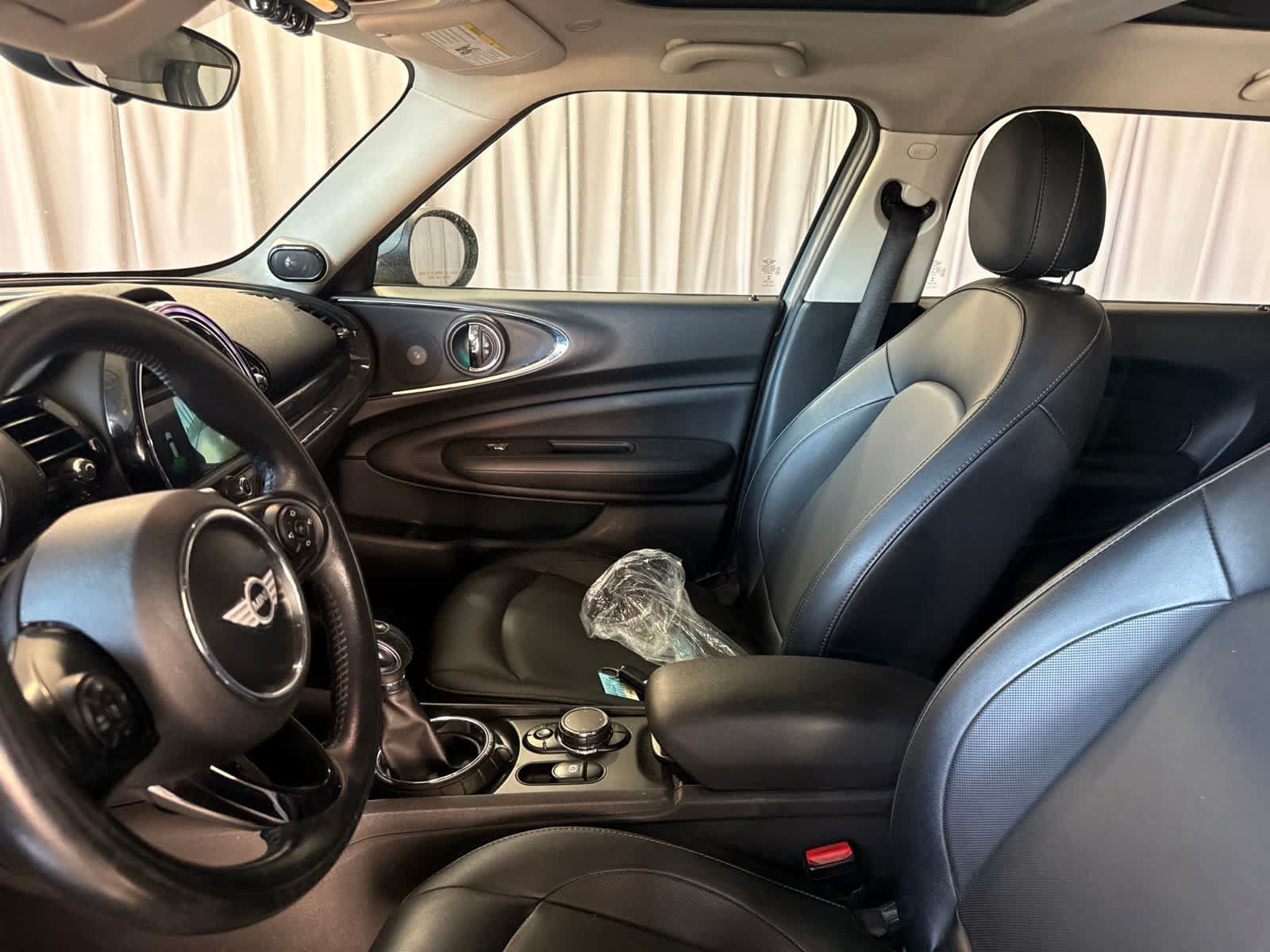 Used 2017 MINI Cooper Clubman FWD image 19