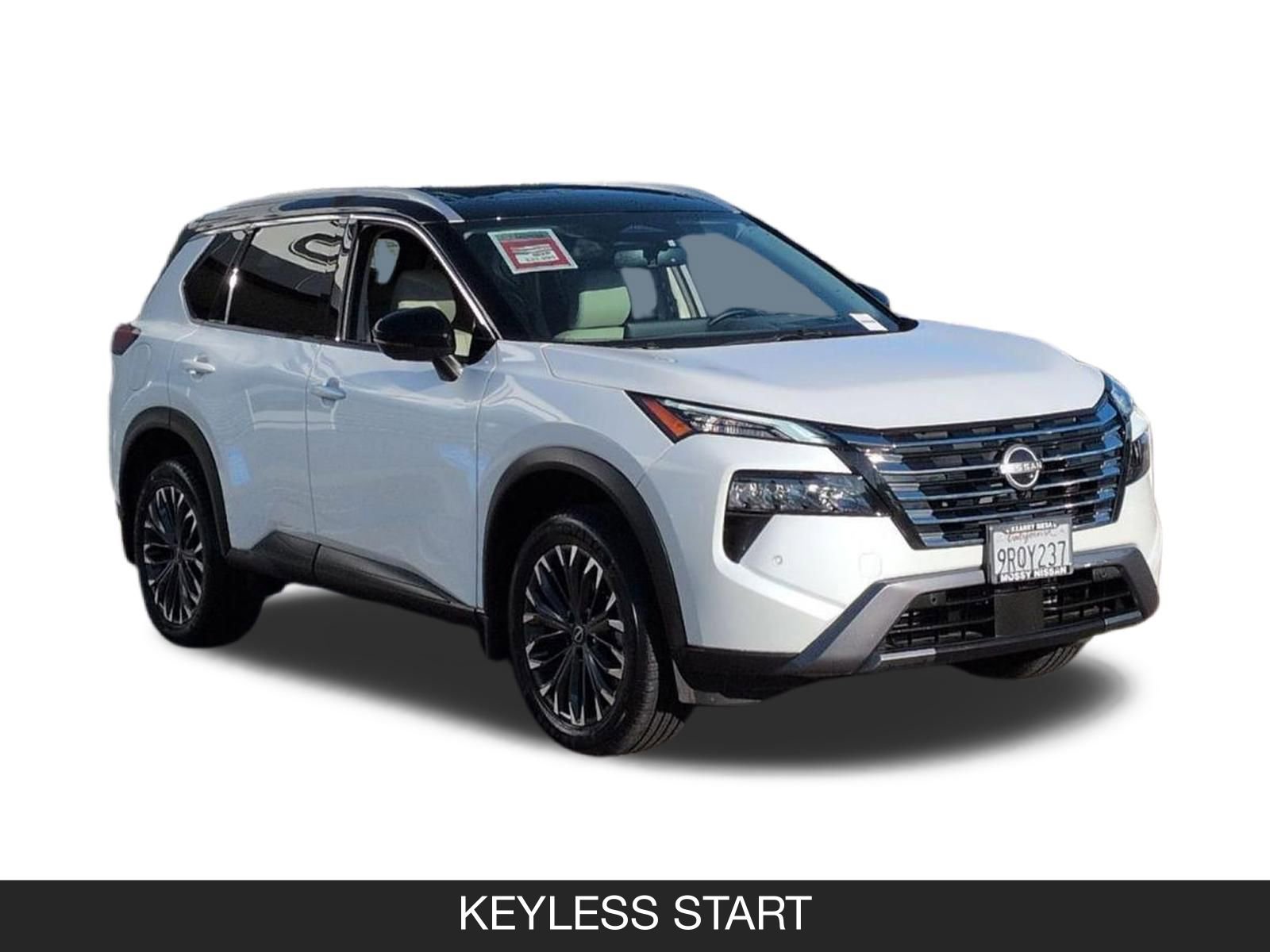 Certified 2025 Nissan Rogue SL w/ Tech Package image 2