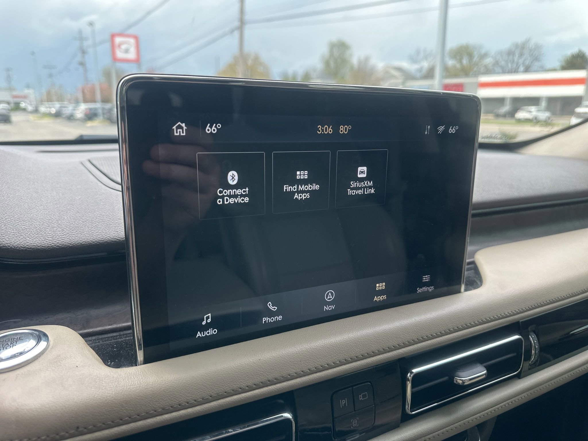 Used 2020 Lincoln Aviator Reserve w/ Equipment Group 202A image 22