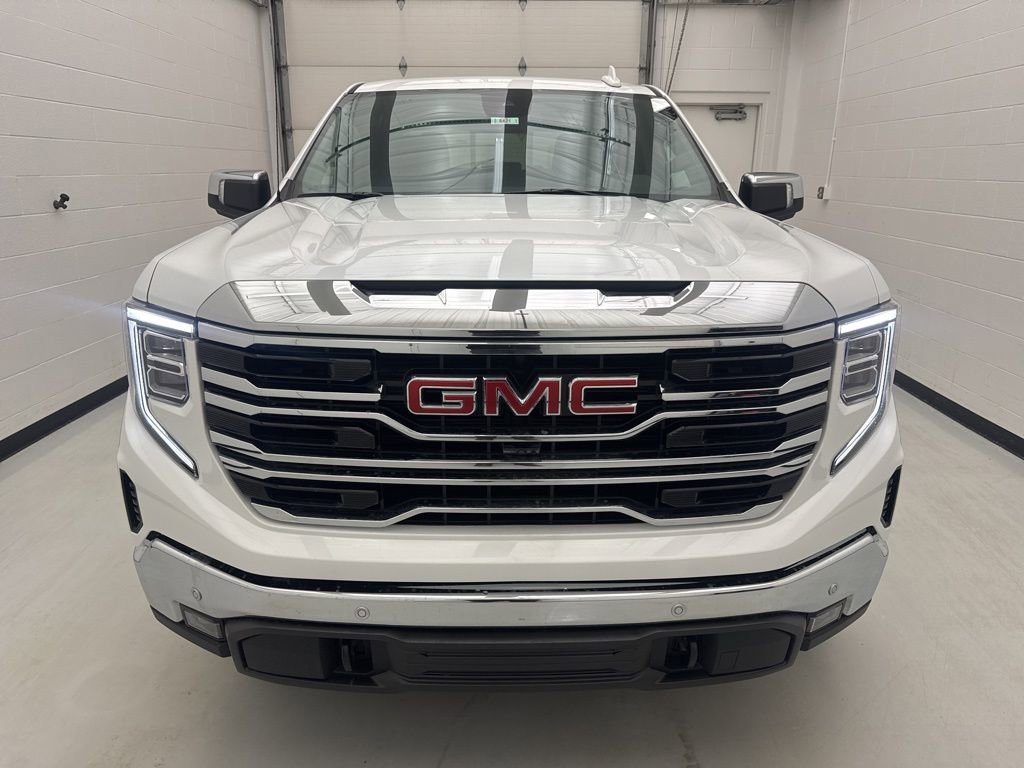 New 2026 GMC Sierra 1500 SLT w/ SLT Premium Plus Package image 2