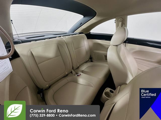 Used 2018 Volkswagen Beetle 2.0T SE w/ SE Premium Package image 32