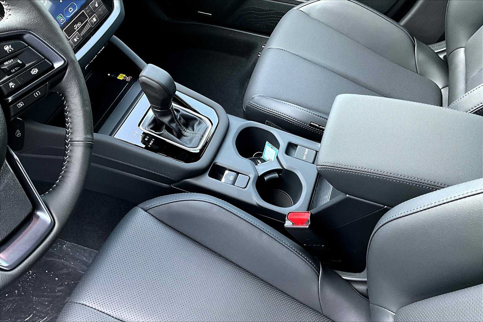 Used 2025 Subaru Forester Limited AWD/4WD image 7