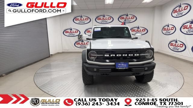 Certified 2023 Ford Bronco Outer Banks w/ Sasquatch Package AWD/4WD image 3