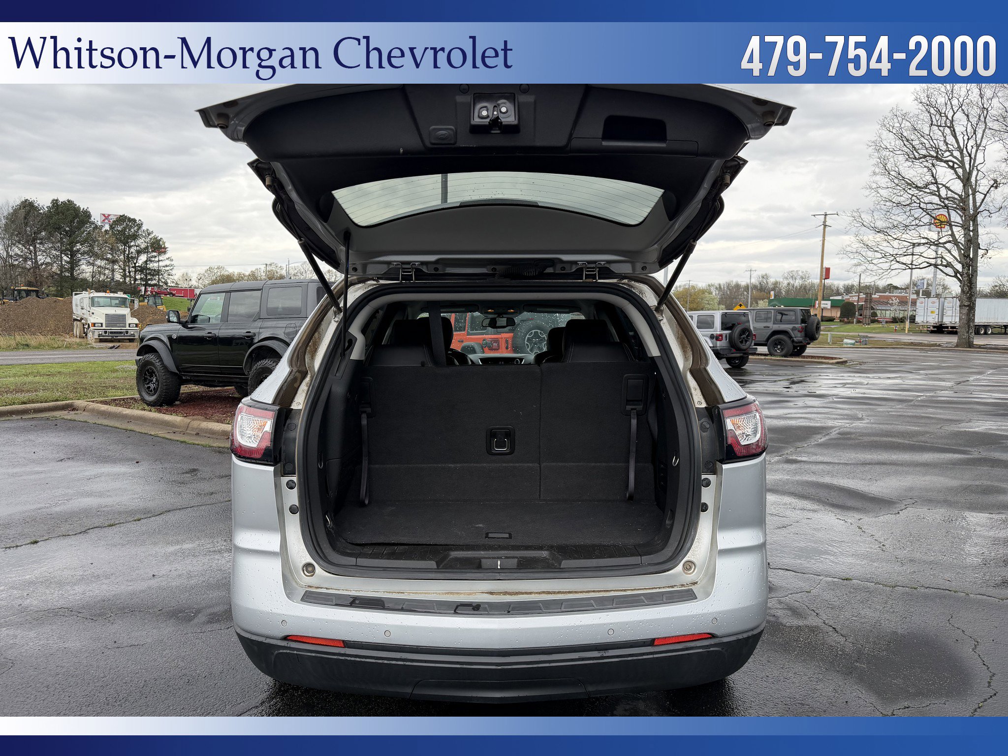 Used 2015 Chevrolet Traverse LT image 38