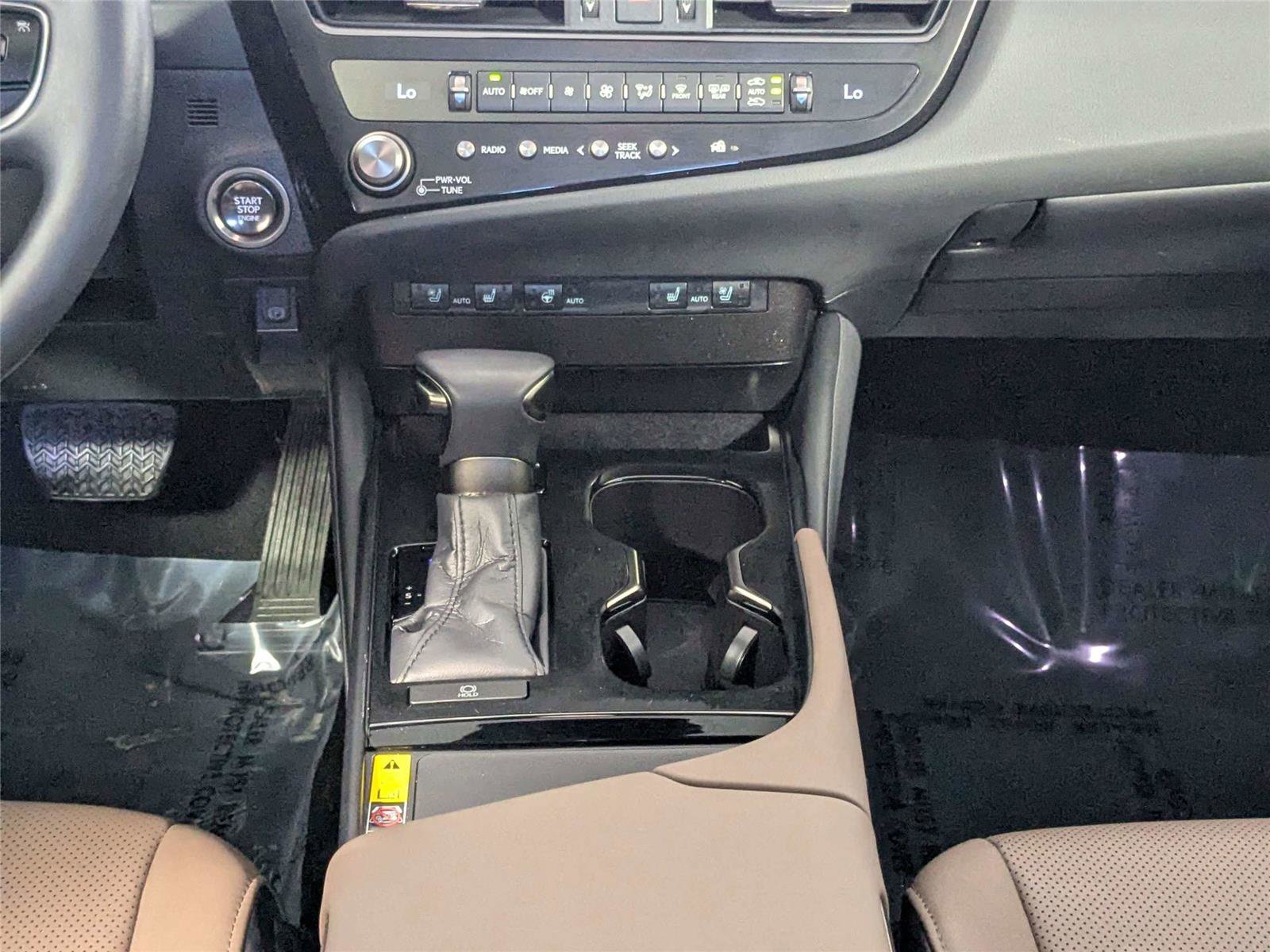 Used 2025 Lexus ES 350 w/ Premium Package FWD image 34