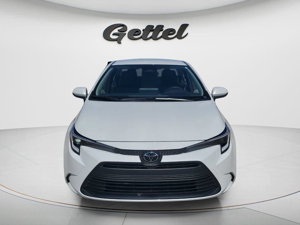 Certified 2026 Toyota Corolla LE FWD image 2